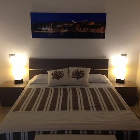 Apartamento Car'Loft Beachside Cagliari Habitación foto