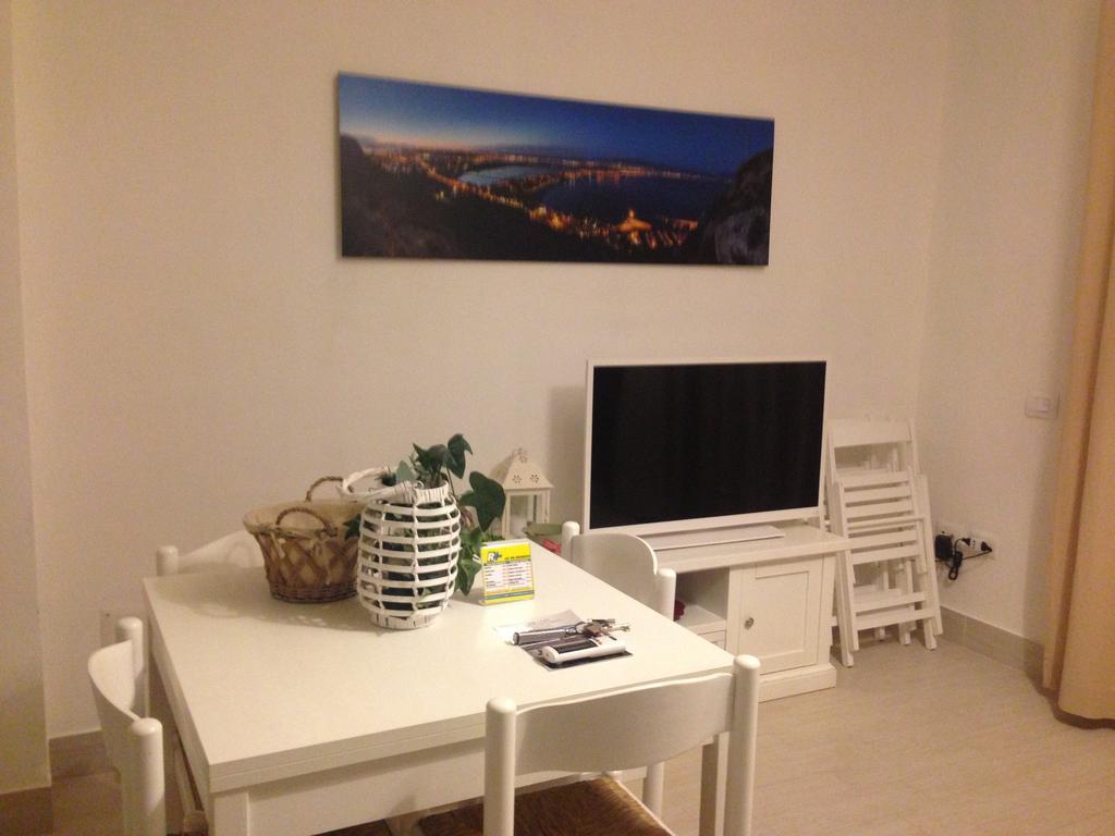 Apartamento Car'Loft Beachside Cagliari Habitación foto